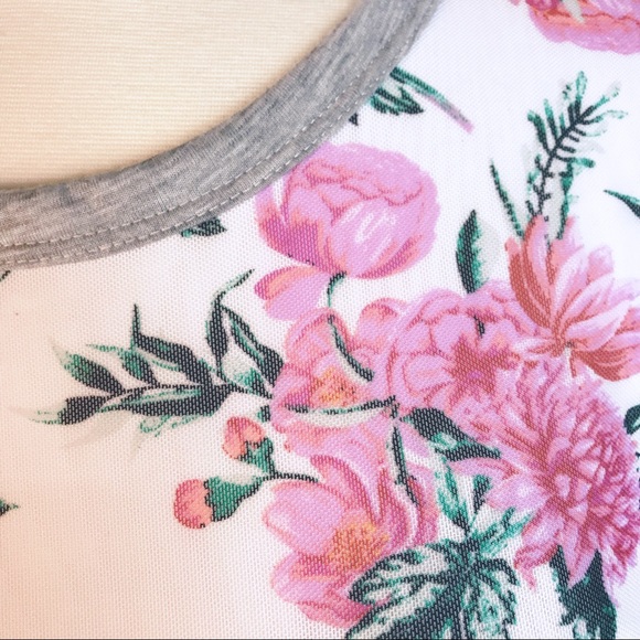 Cute floral tee shirt T-dress by No Comment NY.LA. - Picture 7 of 8